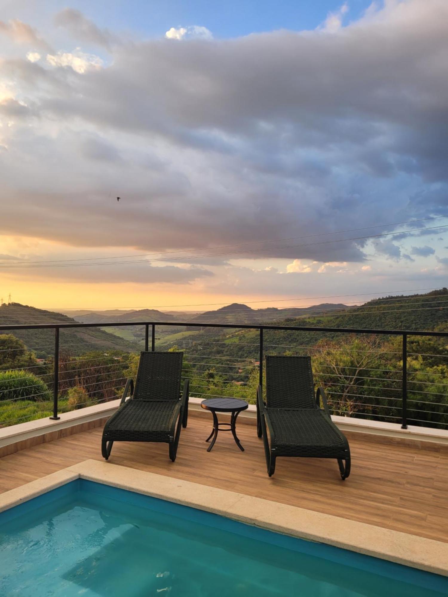 Villa Casa Nova, Piscina E Vista Para As Montanhas Águas de Lindóia Exterior foto